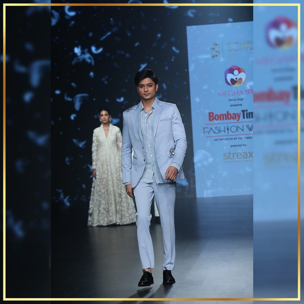 Cropped Faux leather Jacket